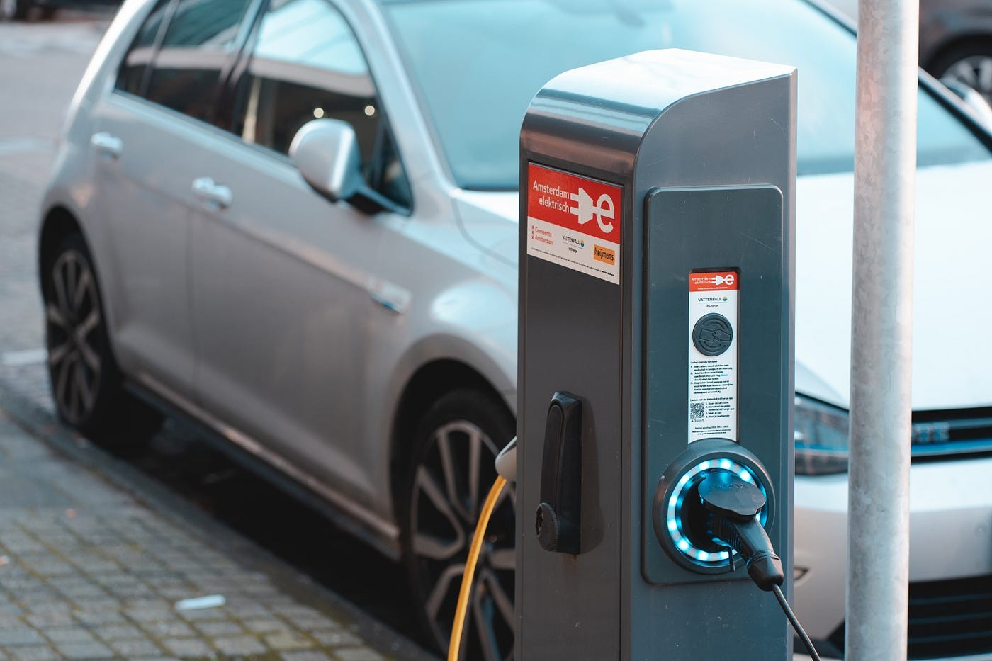 汽車充電樁廠家哪家好？真實用戶分享經(jīng)驗